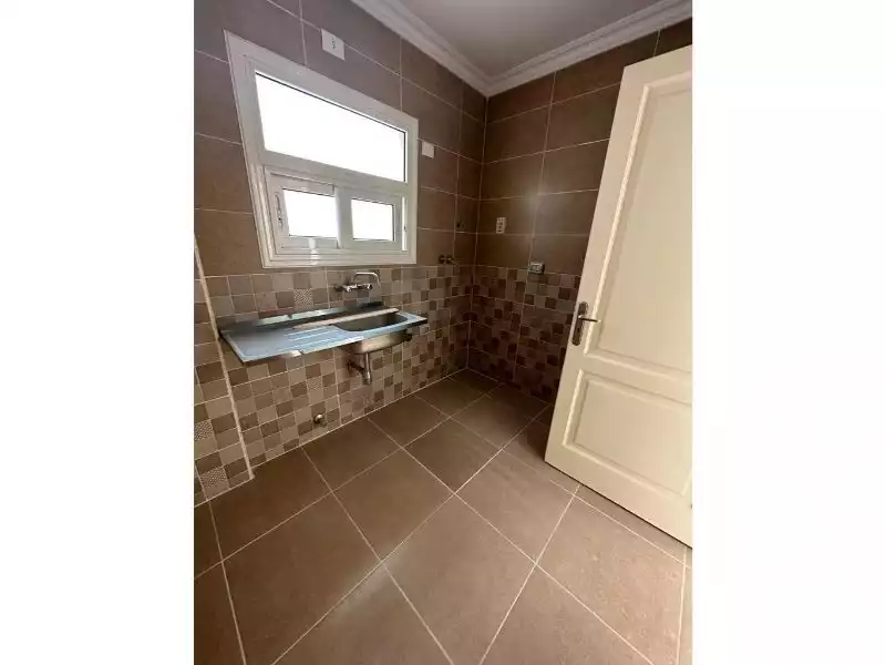 https://aqarmap.com.eg/ar/listing/6059054-for-sale-cairo-new-cairo-madinaty-fourteenth-zone-buildings-fourteenth-zone-buildings