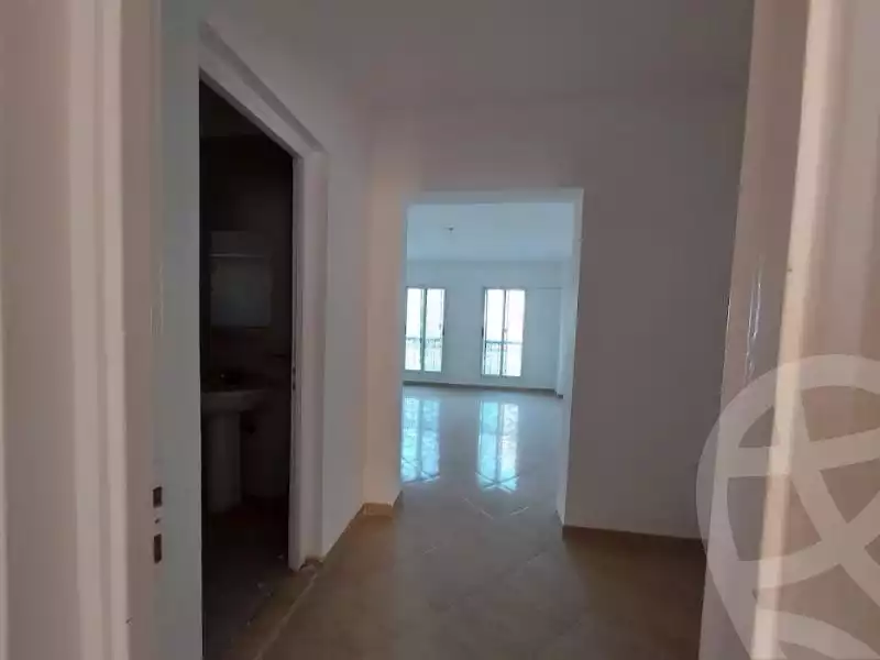https://aqarmap.com.eg/ar/listing/6059780-for-rent-cairo-new-cairo-madinaty-first-zone-buildings-madinaty-road