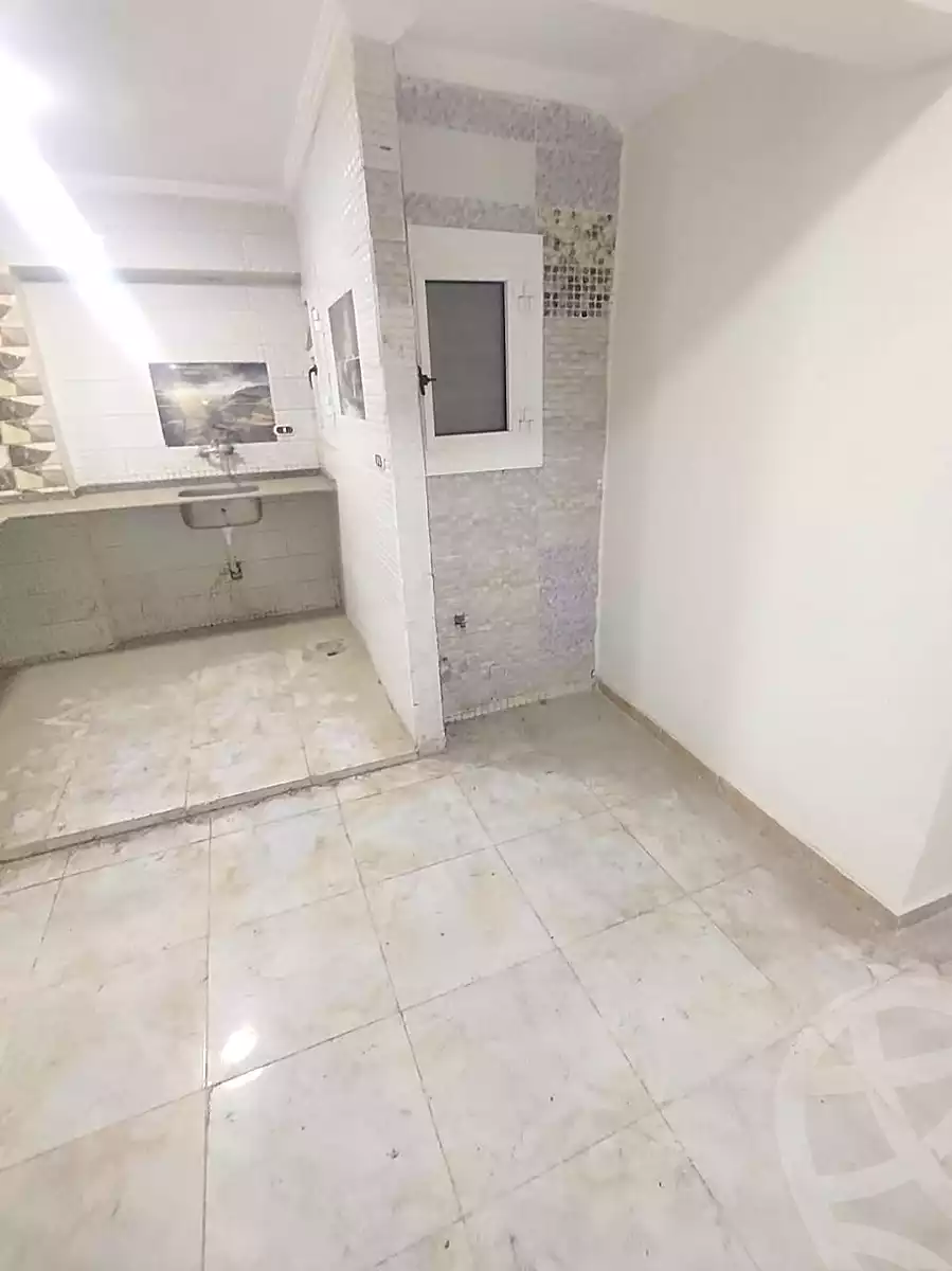 https://aqarmap.com.eg/en/listing/6059894-for-sale-alexandria-l-jmy-lbytsh-el-hanafeya-st