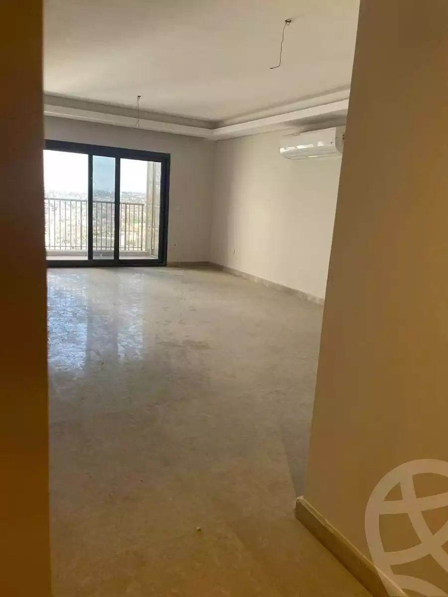 https://aqarmap.com.eg/en/listing/6060129-for-sale-cairo-el-sheikh-zayed-city-compounds-zyd-wr-llttwyr-park-towers-zed-el-sheikh-zayed-compound