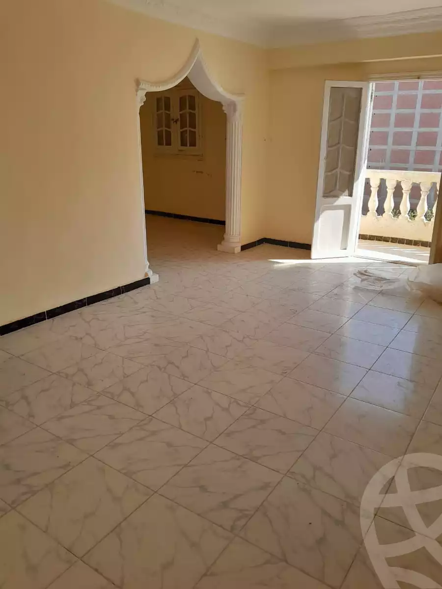 https://aqarmap.com.eg/en/listing/6060333-for-sale-alexandria-l-jmy-lbytsh-street-8