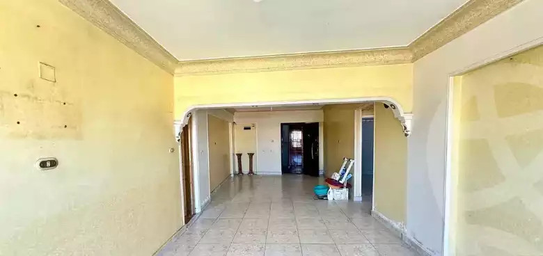 https://aqarmap.com.eg/en/listing/6061452-for-sale-alexandria-zezenia-schutz-station-st