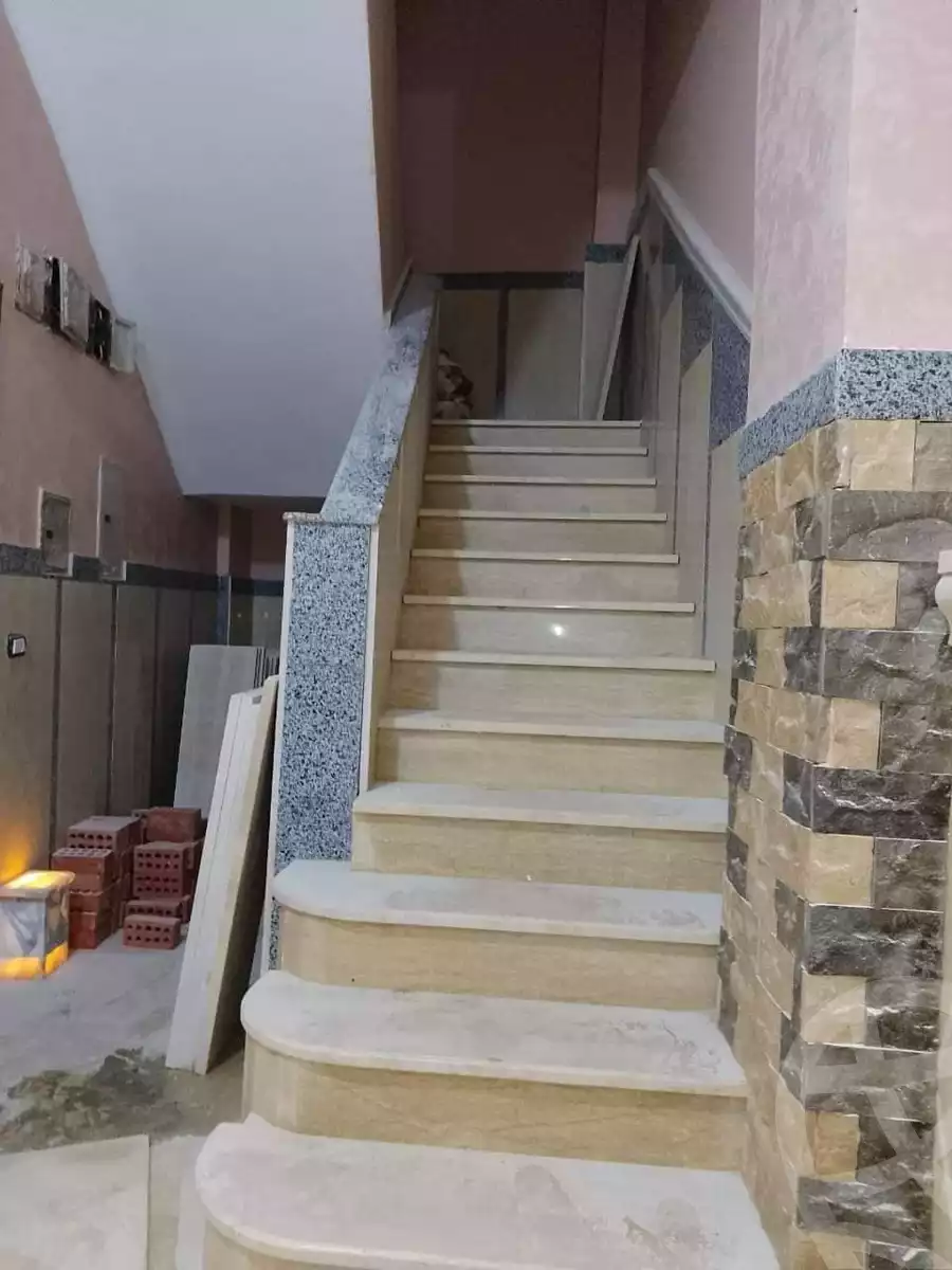 https://aqarmap.com.eg/en/listing/6061512-for-sale-cairo-helwan-kwrnysh-hlwn