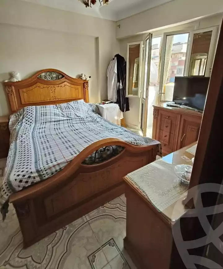 https://aqarmap.com.eg/en/listing/6061797-for-sale-alexandria-bakoos-cinema-layla-st