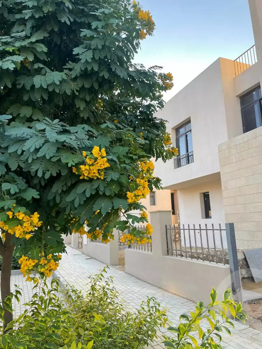 https://aqarmap.com.eg/ar/listing/6061931-for-sale-cairo-6th-of-october-hadaeq-october-kmbwnd-fy-hdyq-ktwbr-o-west-hillside-villas-o-west