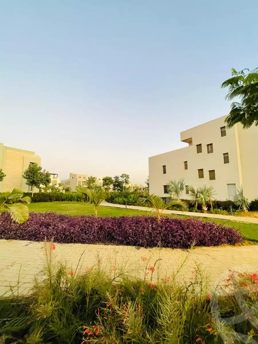 https://aqarmap.com.eg/en/listing/6061974-for-sale-cairo-6th-of-october-hadaeq-october-kmbwnd-fy-hdyq-ktwbr-o-west-club-yard-o-west