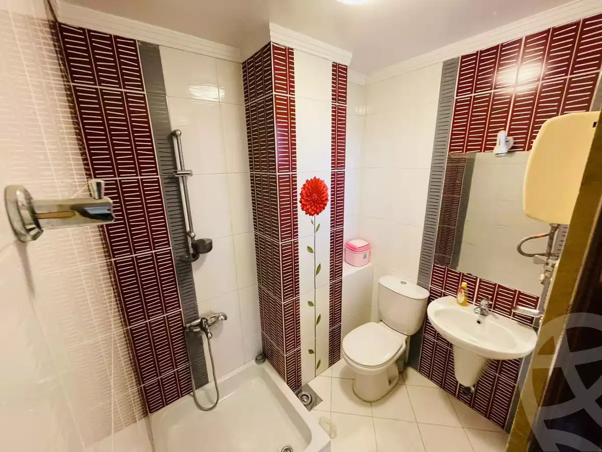 https://aqarmap.com.eg/en/listing/6062039-for-sale-cairo-el-sheikh-zayed-city-compounds