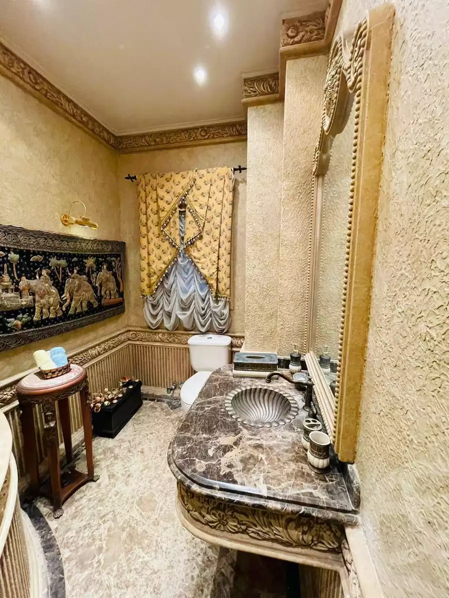 https://aqarmap.com.eg/en/listing/6062039-for-sale-cairo-el-sheikh-zayed-city-compounds