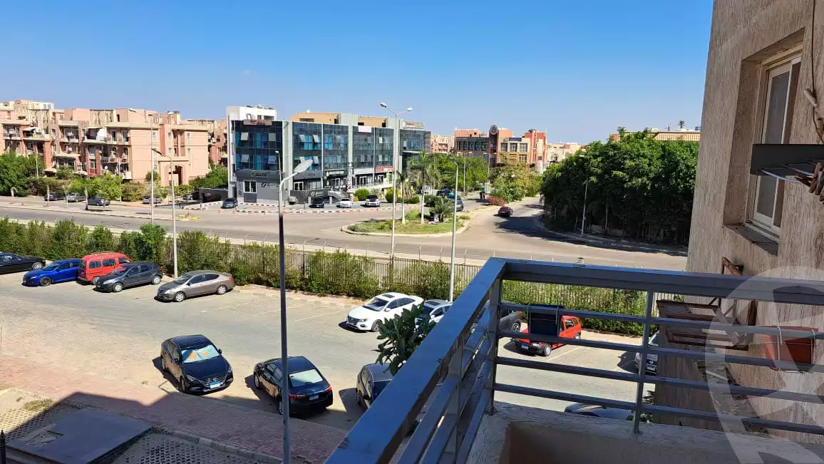 https://aqarmap.com.eg/en/listing/6062646-for-sale-cairo-el-sheikh-zayed-city-compounds-dr-msr