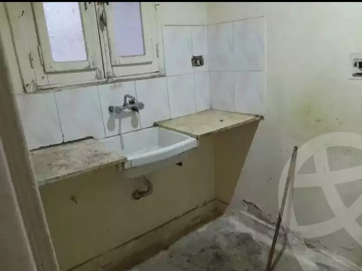 https://aqarmap.com.eg/ar/listing/6063357-for-rent-alexandria-fleming