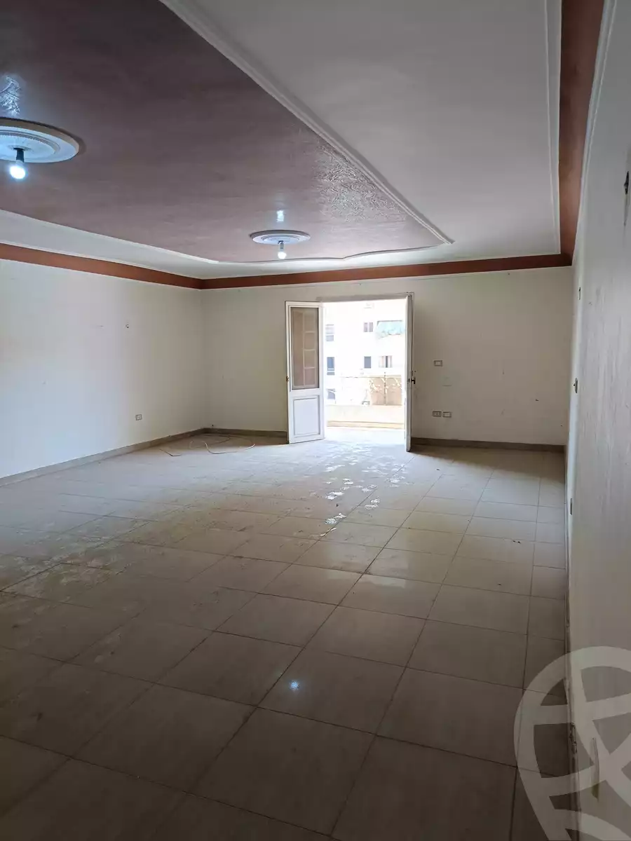 https://aqarmap.com.eg/en/listing/6063977-for-rent-cairo-mokattam-lhdb-l-ly-shareaa-9