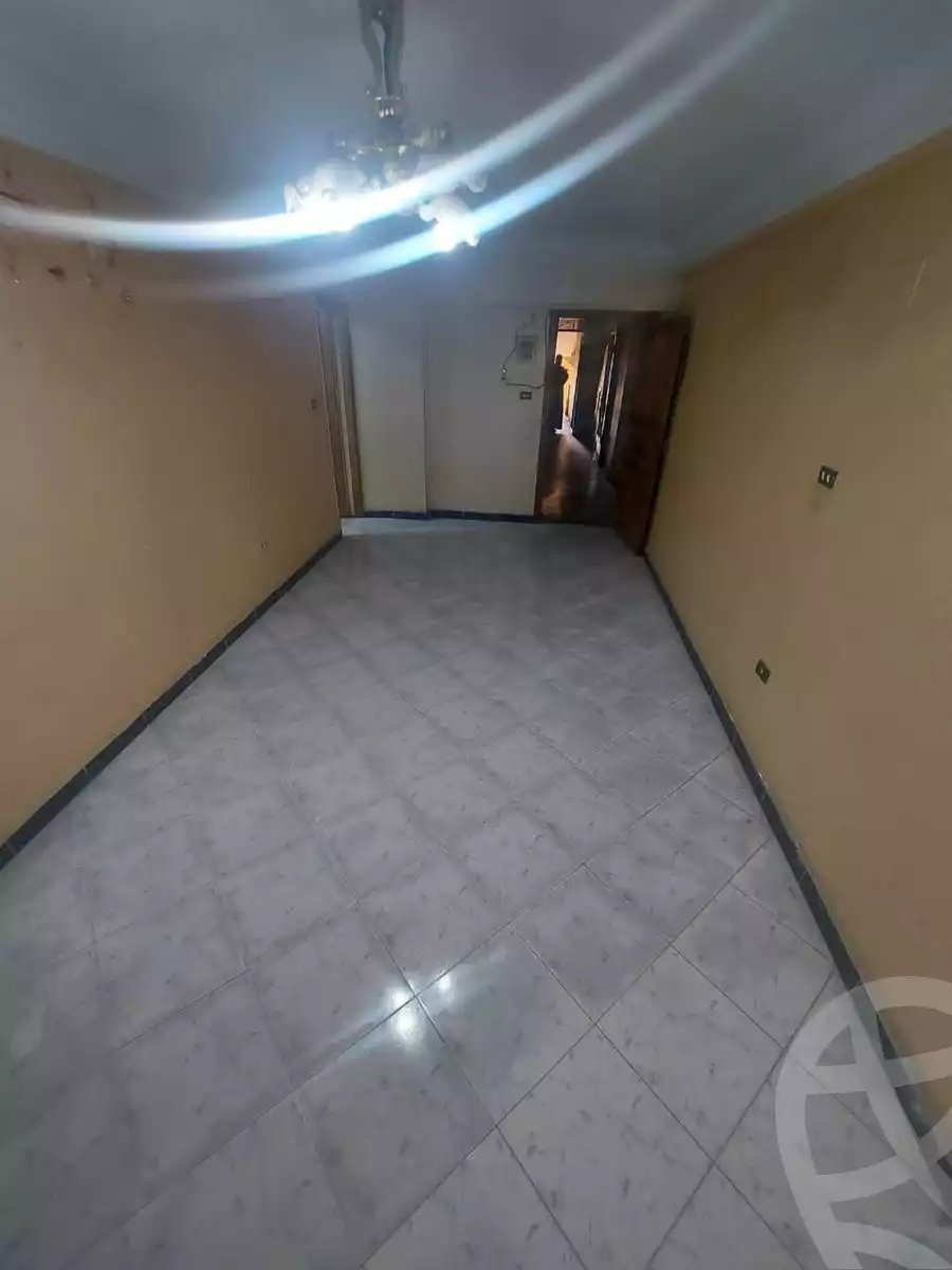 https://aqarmap.com.eg/en/listing/6064512-for-rent-cairo-helwan-helwan-el-sharkeya-heidar-st
