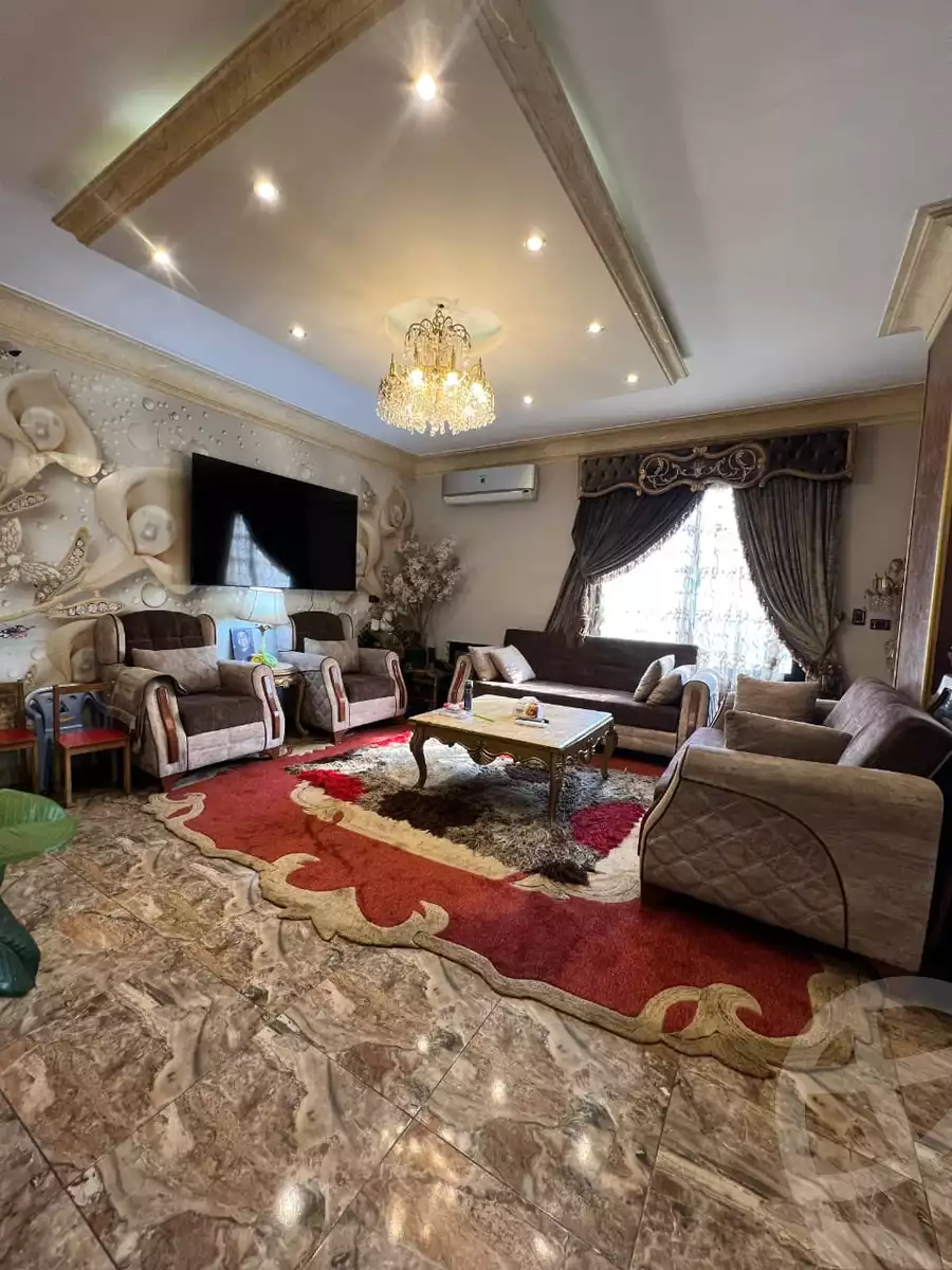 https://aqarmap.com.eg/en/listing/6065363-for-sale-cairo-el-maadi-degla-street-206