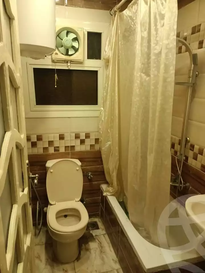 https://aqarmap.com.eg/en/listing/6066082-for-sale-alexandria-l-jmy-lbytsh-bianchiii-street-11