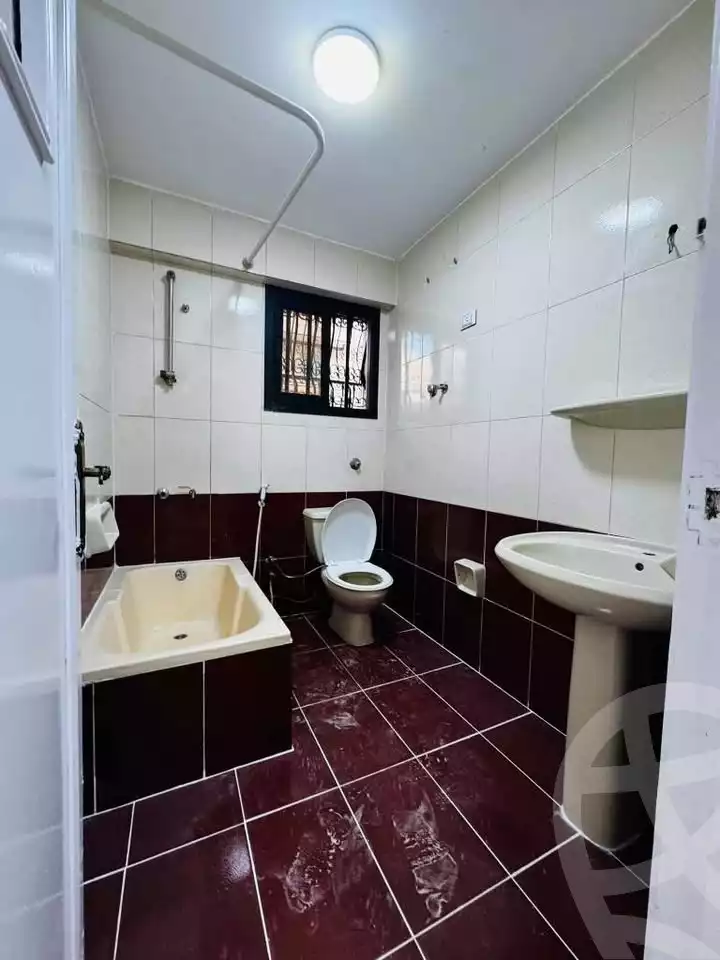 https://aqarmap.com.eg/ar/listing/6066105-for-sale-alexandria-l-jmy-shataa-el-nakheel