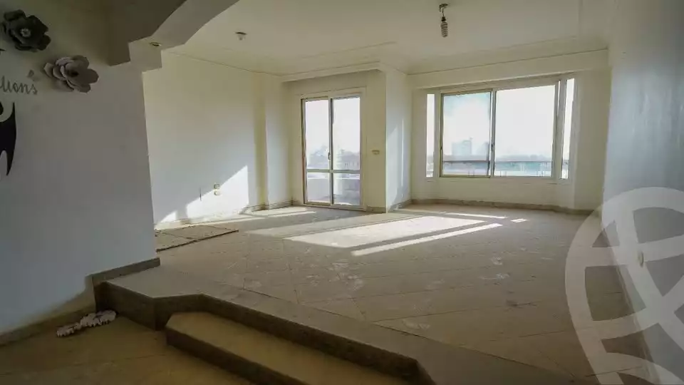 https://aqarmap.com.eg/en/listing/6067825-for-sale-cairo-mokattam-lhdb-l-ly-shareaa-9