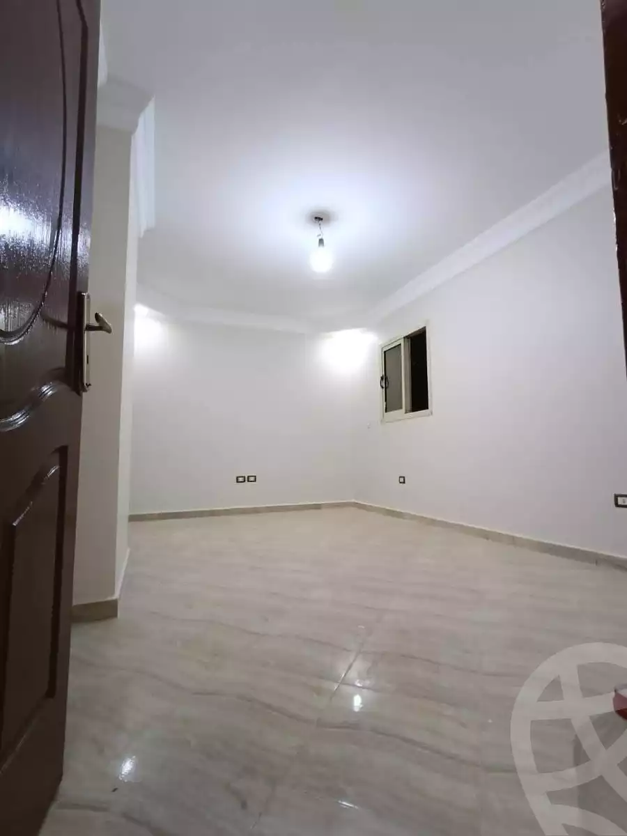 https://aqarmap.com.eg/en/listing/6068223-for-sale-cairo-helwan-helwan-el-sharkeya-ryad-pasha-st