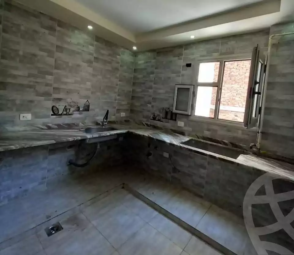 https://aqarmap.com.eg/ar/listing/6068299-for-sale-alexandria-l-jmy-lbytsh-al-samalehy-1-st