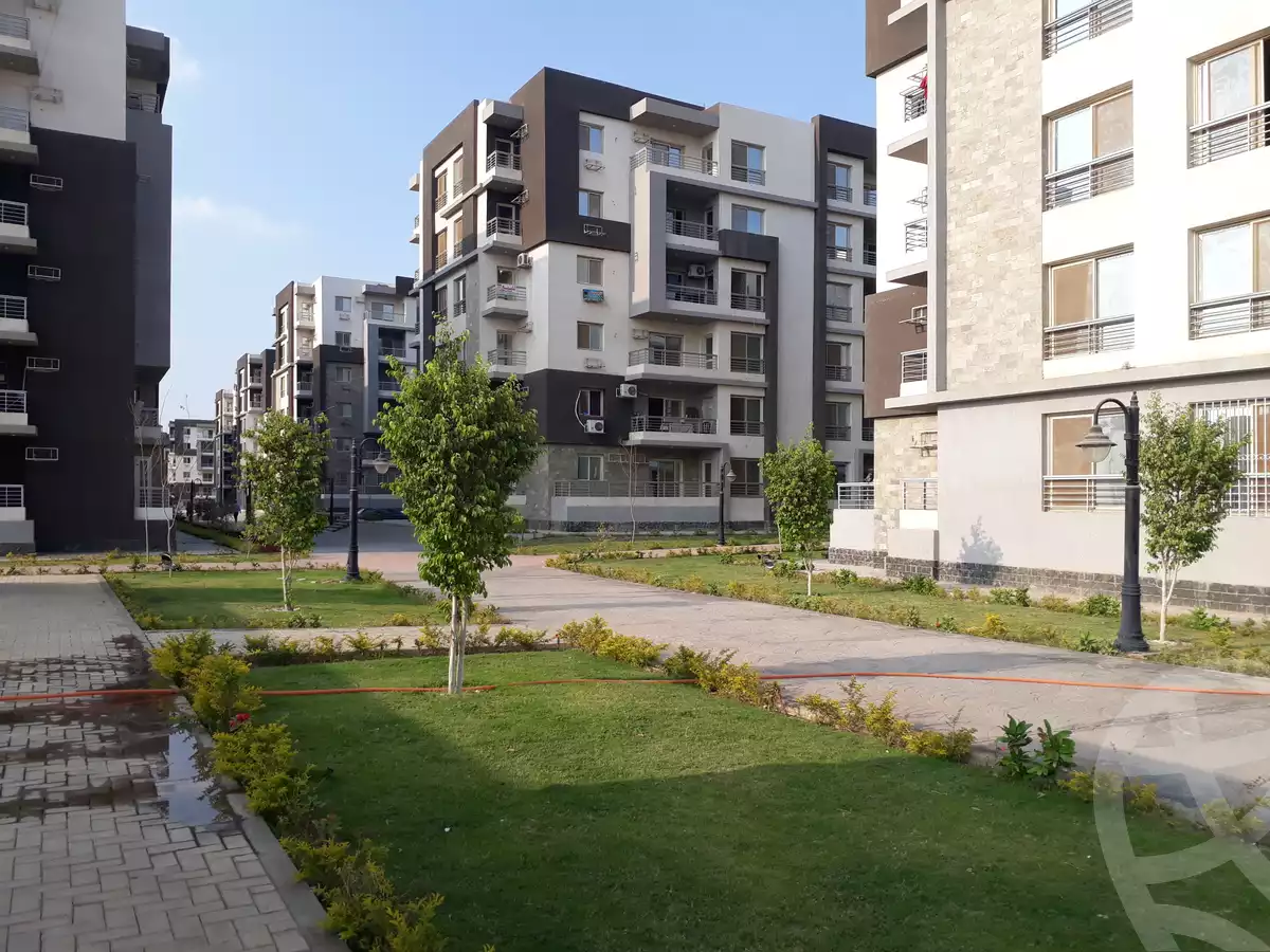 https://aqarmap.com.eg/en/listing/6069235-for-rent-cairo-6th-of-october-compounds-jn-ktwbr