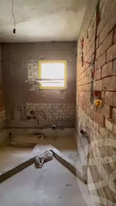 https://aqarmap.com.eg/en/listing/6069389-for-sale-cairo-el-sheikh-zayed-city-compounds-el-khamayel