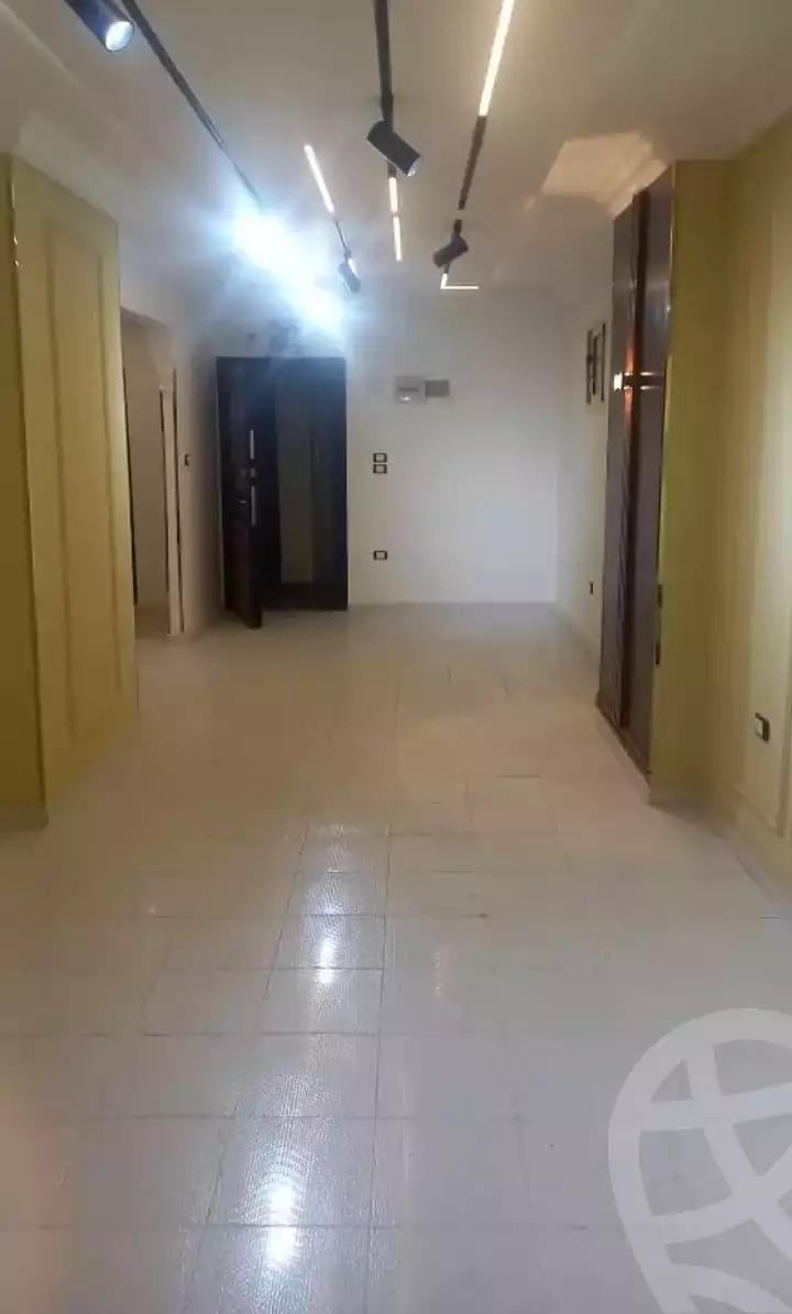 https://aqarmap.com.eg/en/listing/6070505-for-sale-alexandria-sydy-bshr-sydy-bshr-bhry-shr-khld-bn-lwlyd