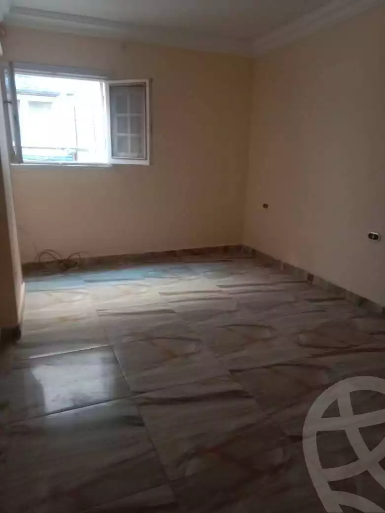 https://aqarmap.com.eg/ar/listing/6070604-for-sale-alexandria-l-jmy-lbytsh-el-zohour-st