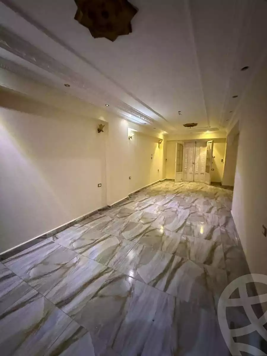https://aqarmap.com.eg/ar/listing/6070604-for-sale-alexandria-l-jmy-lbytsh-el-zohour-st