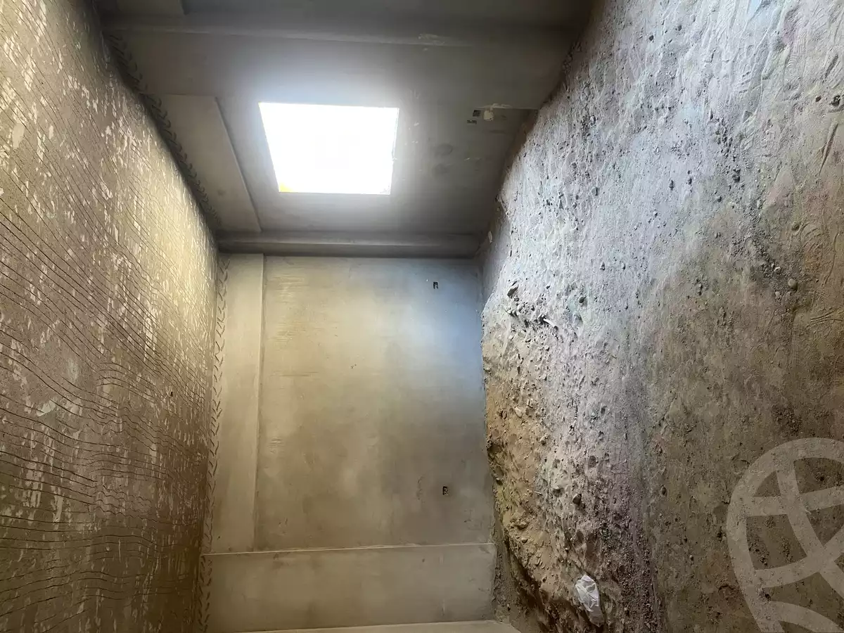 https://aqarmap.com.eg/en/listing/6070797-for-sale-cairo-new-cairo-el-kornfol-el-kornfol-6
