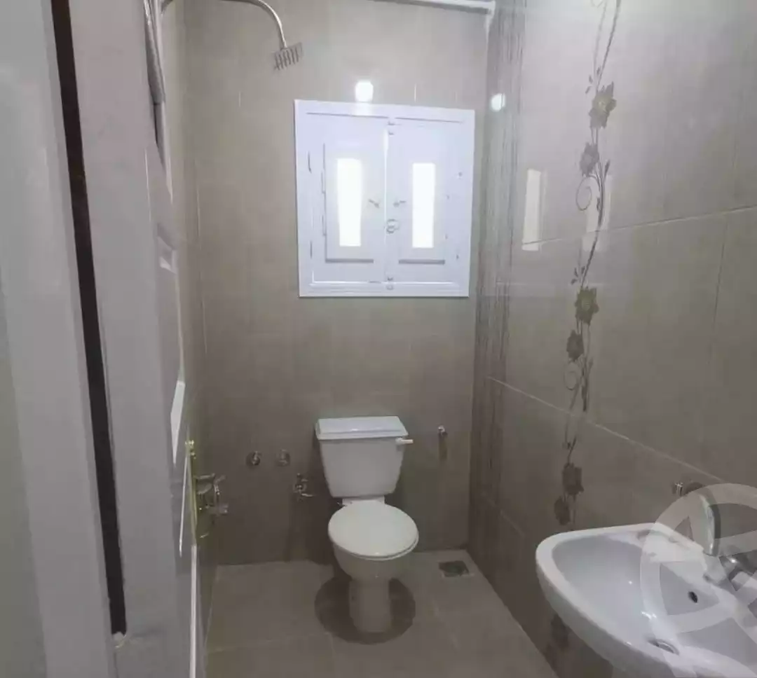 https://aqarmap.com.eg/en/listing/6070999-for-rent-asyut-asyut-city