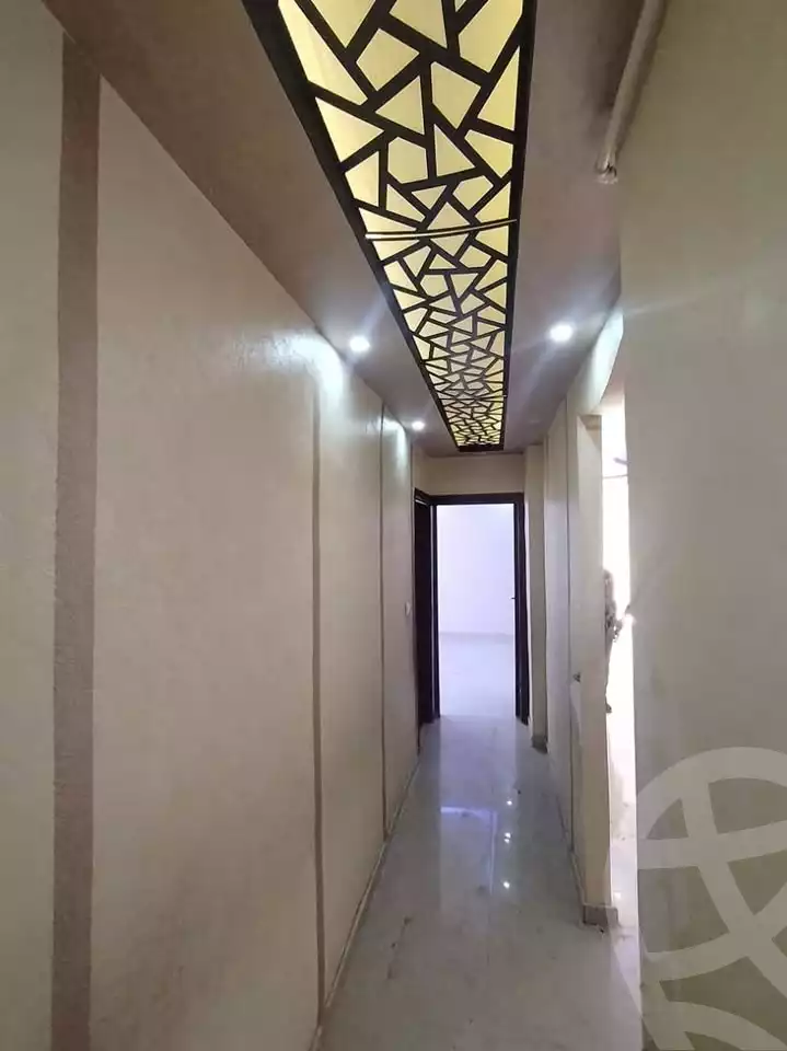 https://aqarmap.com.eg/ar/listing/6071061-for-sale-alexandria-l-jmy-lbytsh-al-samalehy-1-st