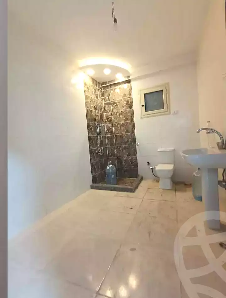 https://aqarmap.com.eg/ar/listing/6071493-for-sale-alexandria-l-jmy-lbytsh-el-hanafeya-st