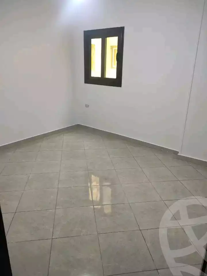 https://aqarmap.com.eg/en/listing/6071826-for-sale-cairo-helwan-helwan-el-sharkeya-mostafa-safwat-st