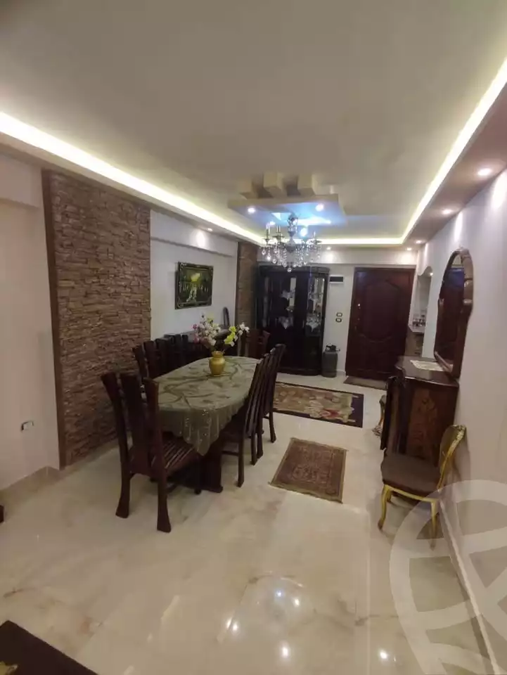 https://aqarmap.com.eg/en/listing/6071831-for-sale-alexandria-ganaklis-el-arwam-church-st