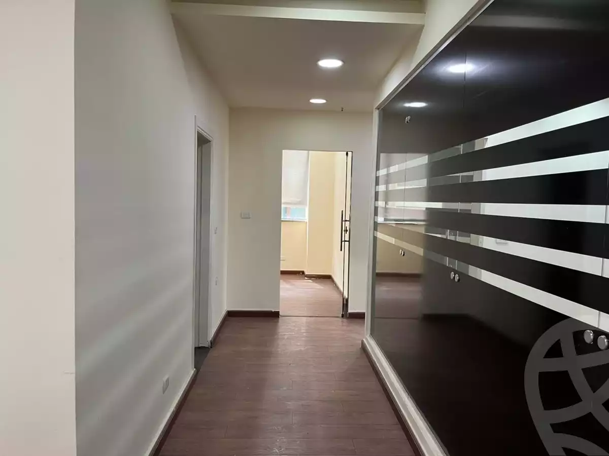 https://aqarmap.com.eg/en/listing/6072811-for-rent-cairo-new-cairo-90th-street-south-teseen-st