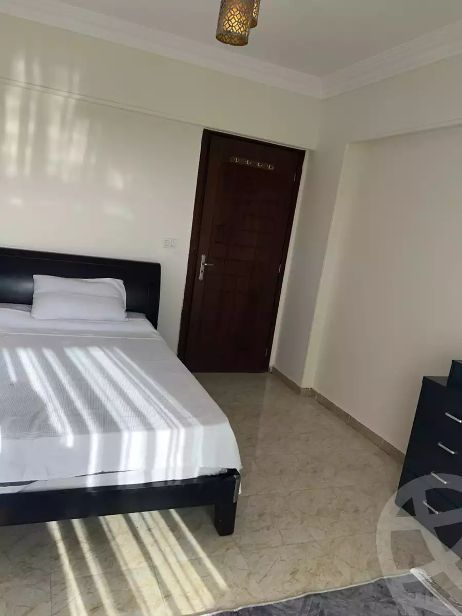 https://aqarmap.com.eg/en/listing/6072885-for-rent-cairo-new-cairo-lrhb-city-mtdd-lrhb-phase-9
