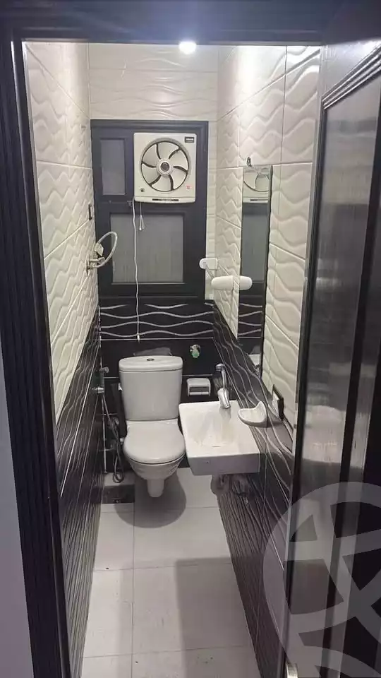 https://aqarmap.com.eg/ar/listing/6073325-for-rent-alexandria-l-jmy-lbytsh