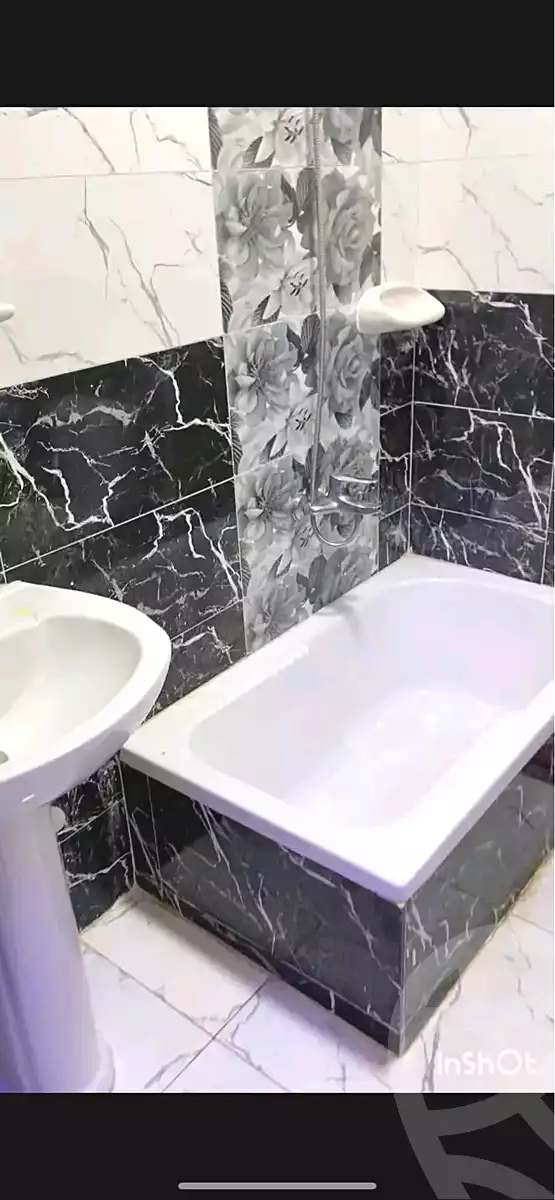 https://aqarmap.com.eg/ar/listing/6073625-for-rent-alexandria-l-jmy-lbytsh