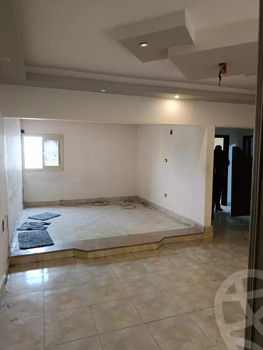 https://aqarmap.com.eg/en/listing/6073482-for-rent-cairo-mokattam-lhdb-l-ly-shareaa-9