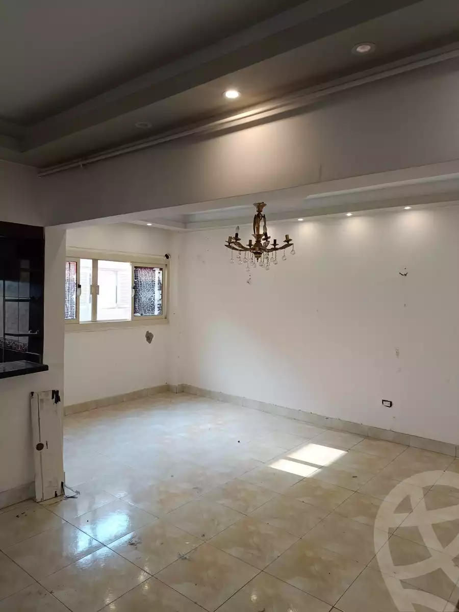 https://aqarmap.com.eg/en/listing/6073482-for-rent-cairo-mokattam-lhdb-l-ly-shareaa-9