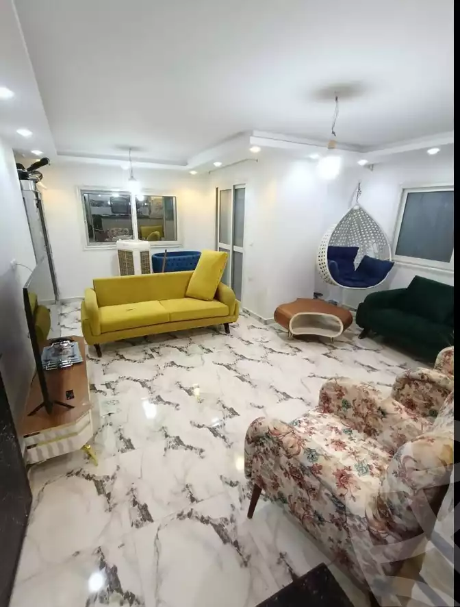 https://aqarmap.com.eg/en/listing/6073814-for-rent-cairo-mokattam-el-hadabah-el-wosta