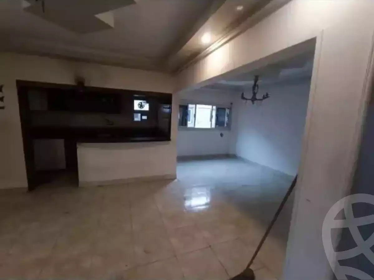 https://aqarmap.com.eg/en/listing/6074001-for-rent-cairo-mokattam-lhdb-l-ly-shareaa-9