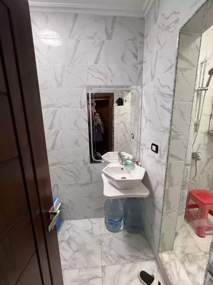 https://aqarmap.com.eg/ar/listing/6075153-for-sale-cairo-mokattam-lhdb-l-ly-shareaa-9
