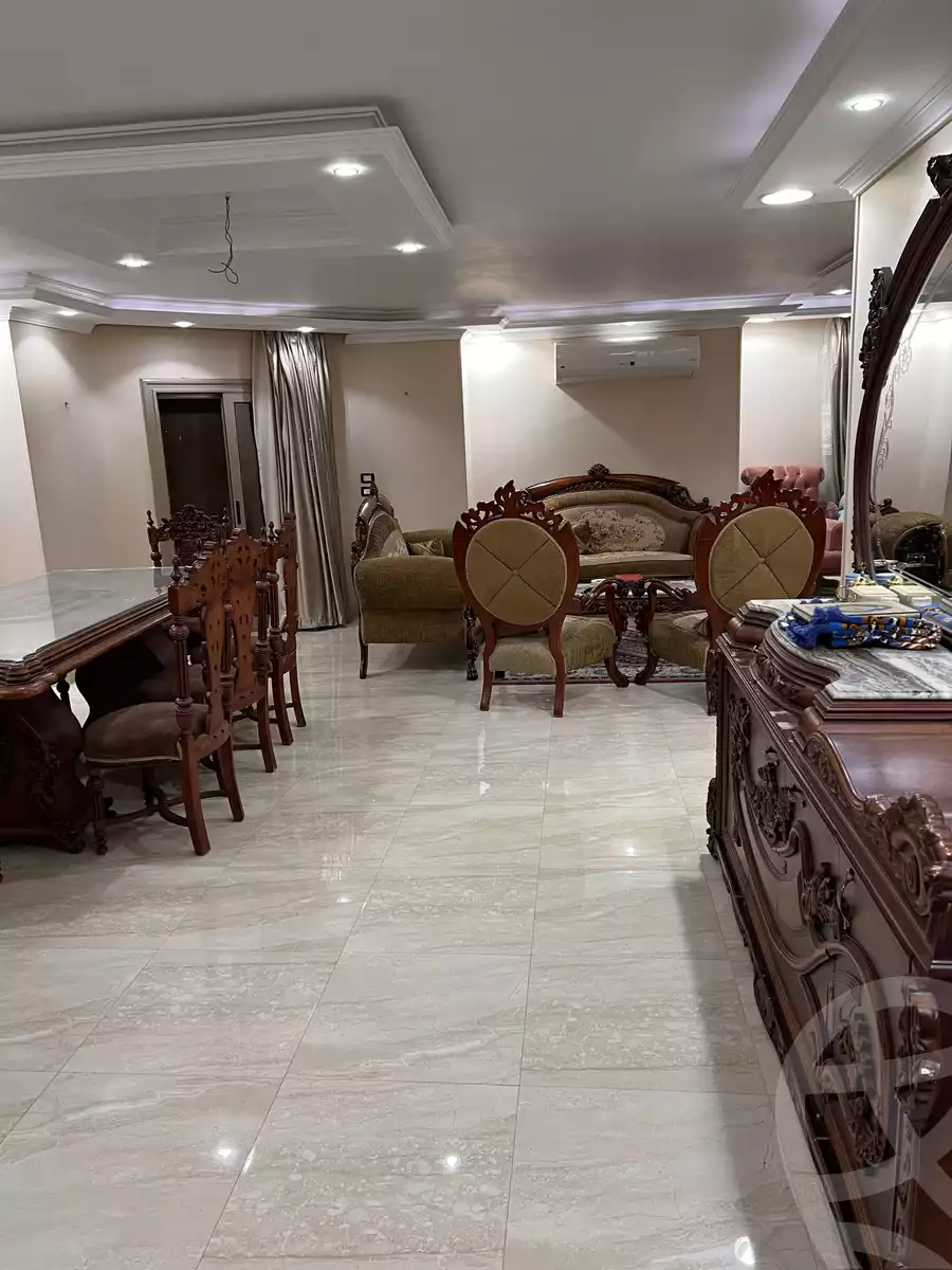 https://aqarmap.com.eg/ar/listing/6075153-for-sale-cairo-mokattam-lhdb-l-ly-shareaa-9