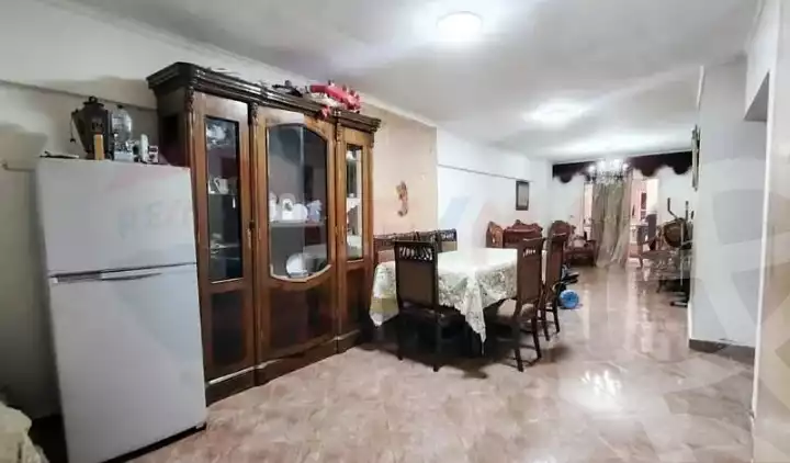 https://aqarmap.com.eg/en/listing/6075402-for-sale-alexandria-el-montazah