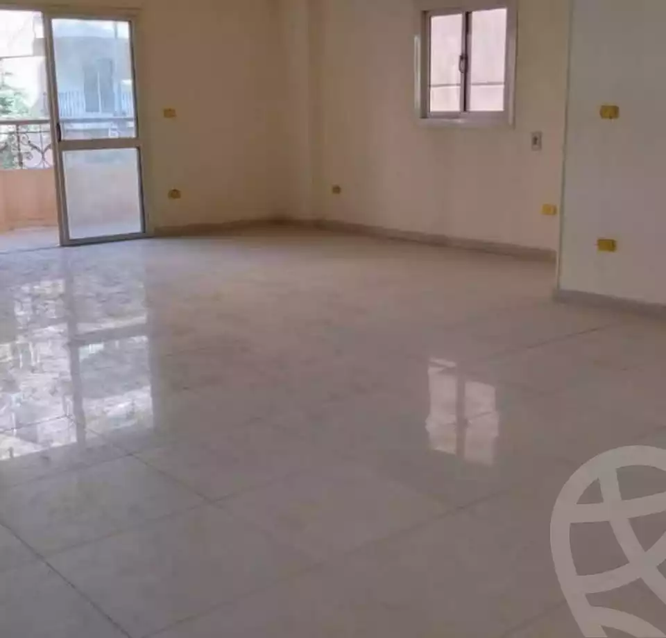 https://aqarmap.com.eg/ar/listing/6075472-for-rent-cairo-mokattam-lhdb-l-ly