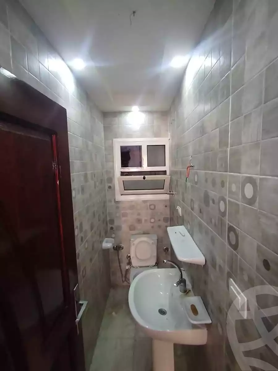 https://aqarmap.com.eg/ar/listing/6075573-for-sale-alexandria-l-jmy-lbytsh-al-samalehy-1-st