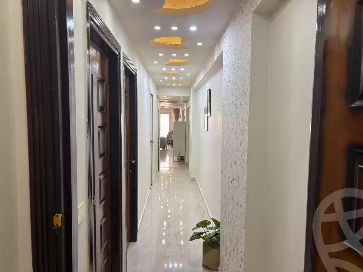 https://aqarmap.com.eg/en/listing/6075670-for-sale-alexandria-l-jmy-lbytsh-bianchiii-el-bashwat-st