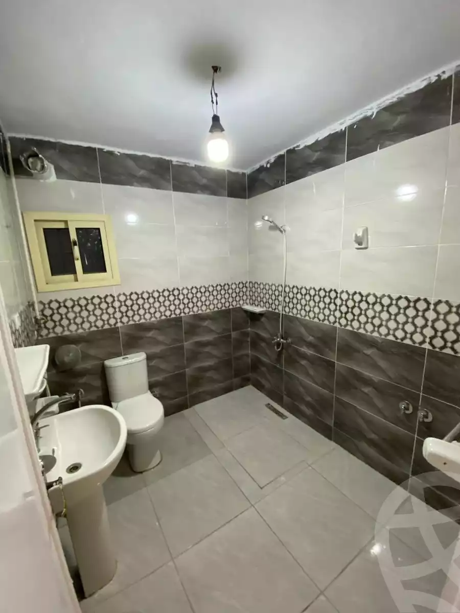 https://aqarmap.com.eg/en/listing/6076331-for-sale-cairo-el-zaytun-lzytwn-lshrqy-shr-mstfy-bsh