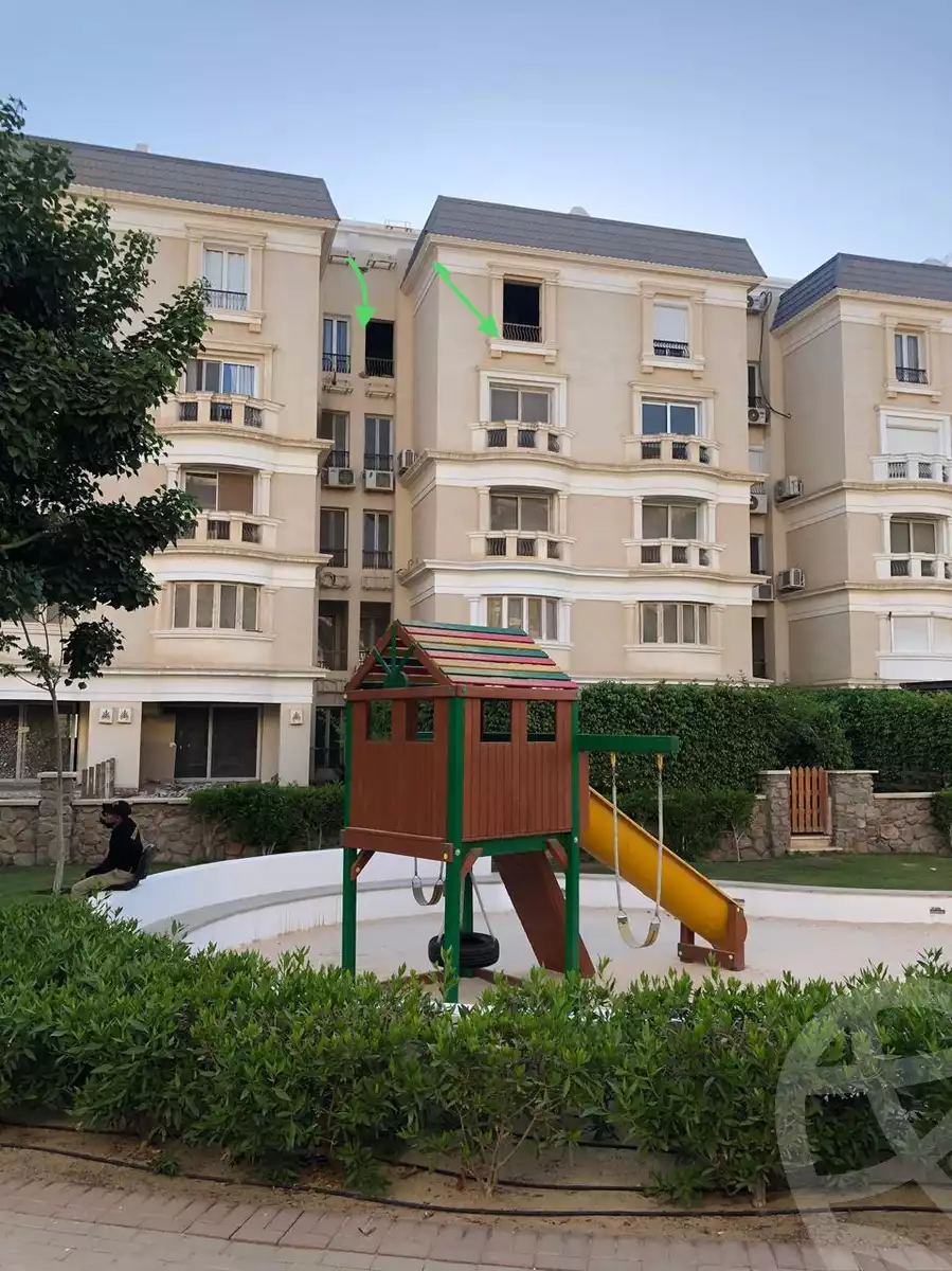 https://aqarmap.com.eg/en/listing/6076341-for-sale-cairo-new-cairo-compounds-mountain-view-hyde-park