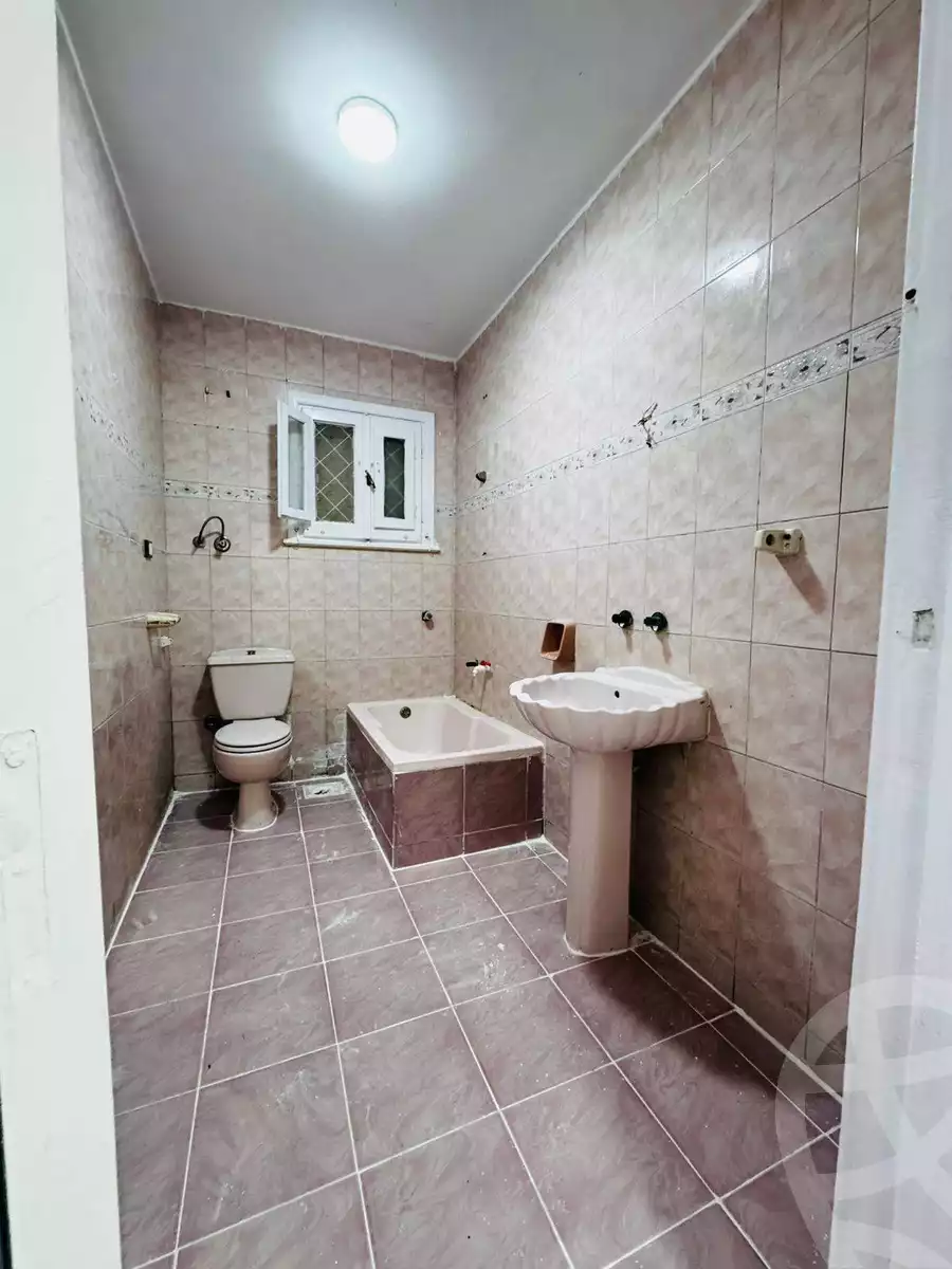 https://aqarmap.com.eg/en/listing/6076625-for-sale-alexandria-l-jmy-shataa-el-nakheel